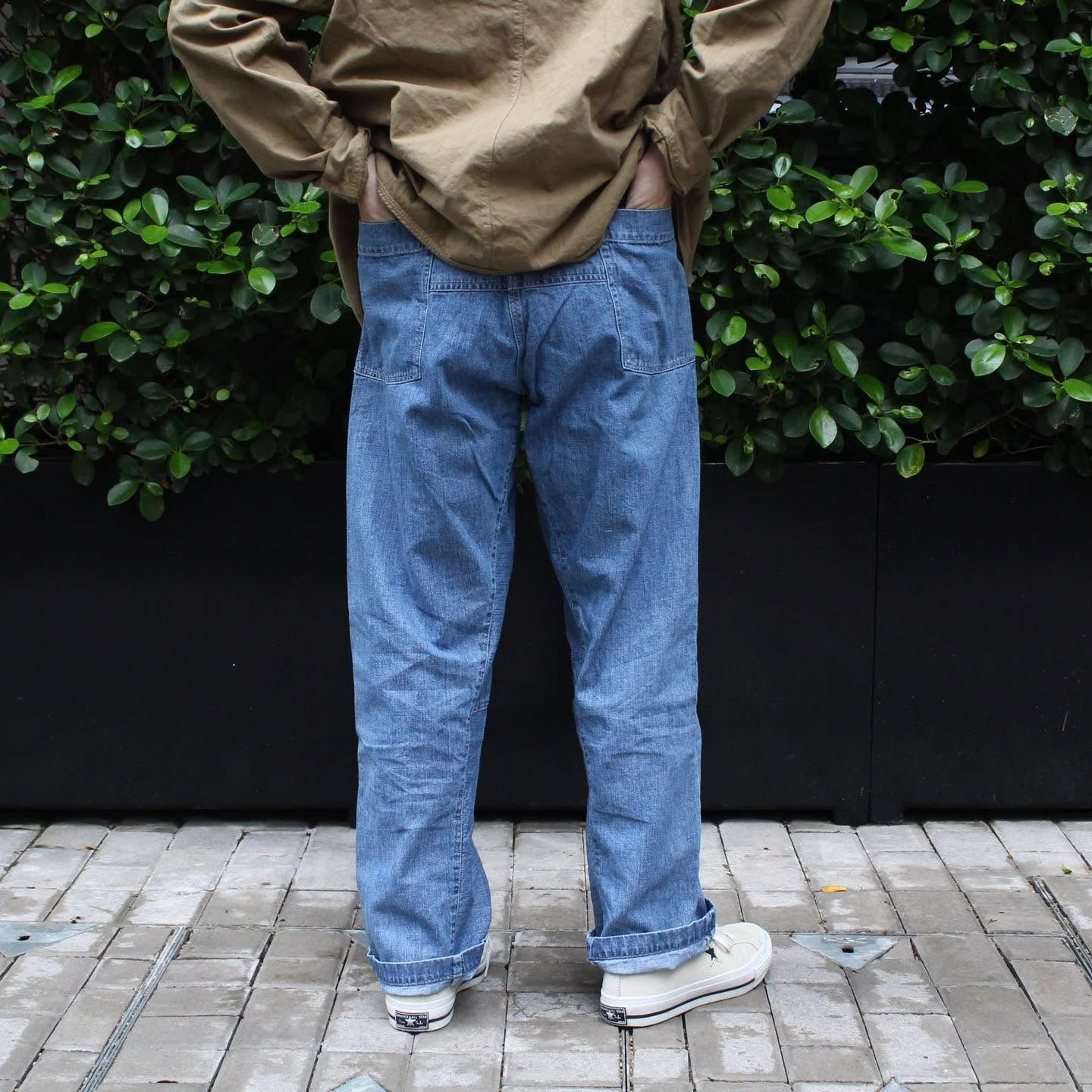 REMILLA -
CROSS DENIM PANTS