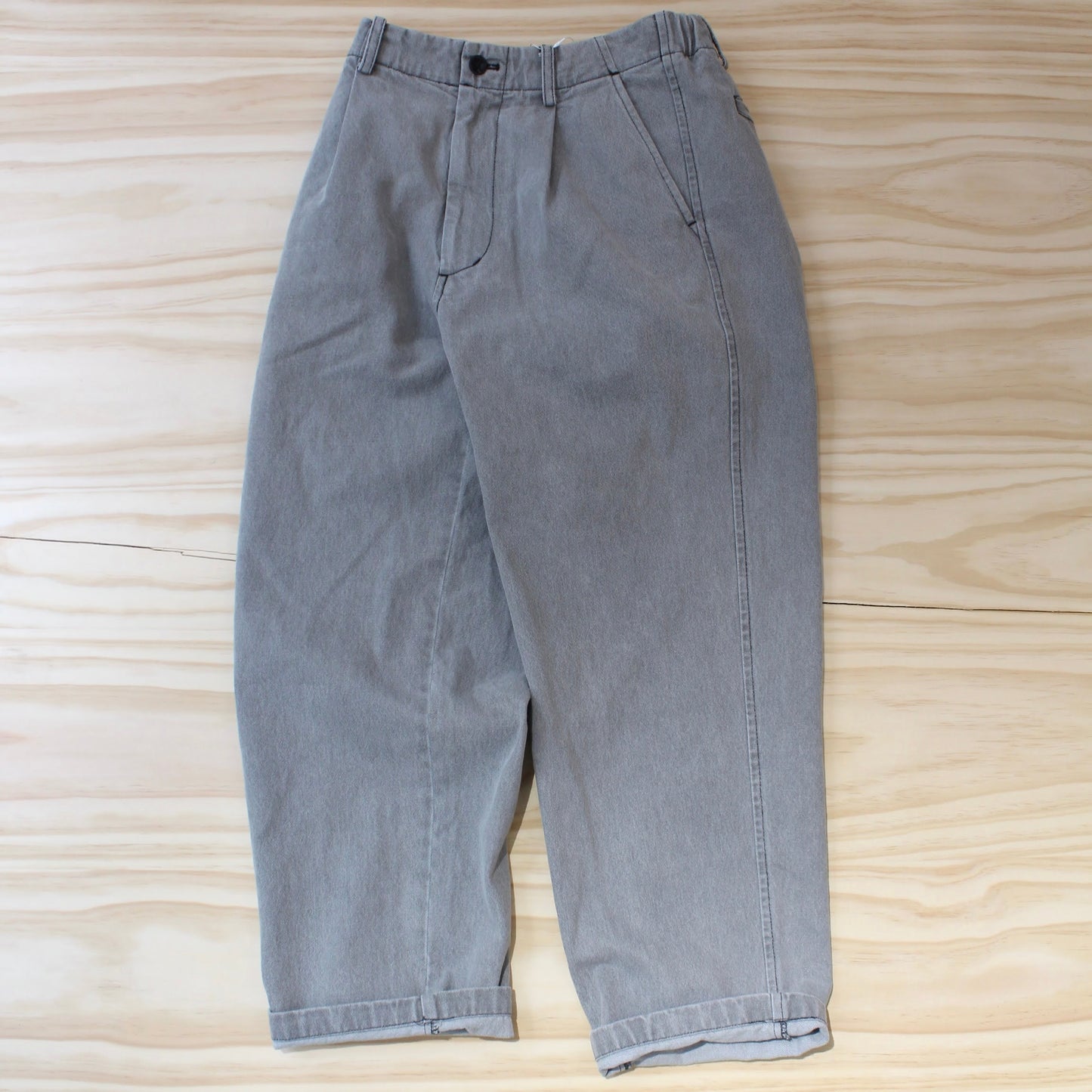 Soglia -
SUPER BLEACH DENIM