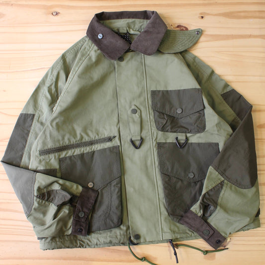 WFELD -
HIKE JACKET