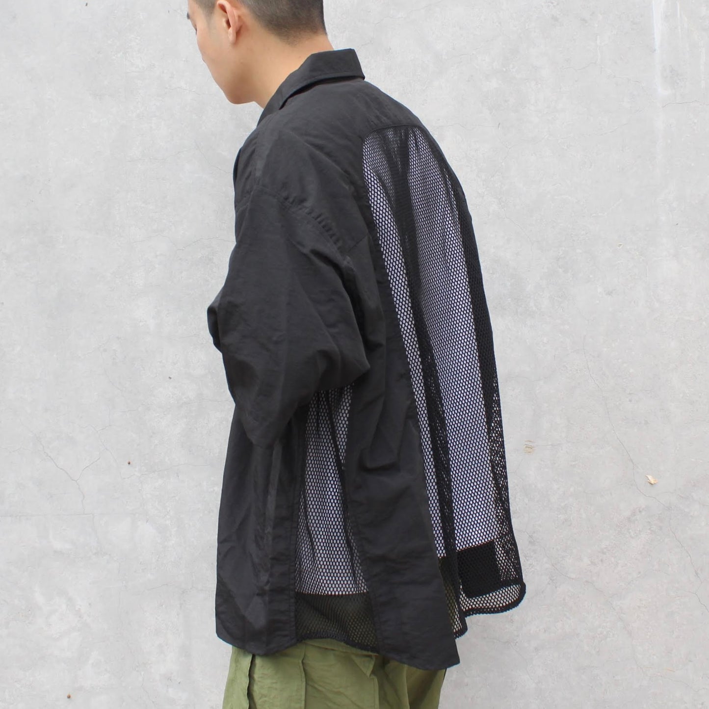 ARMY TWILL -
NYLON OX MESH HALF SLEEVE SHIRT