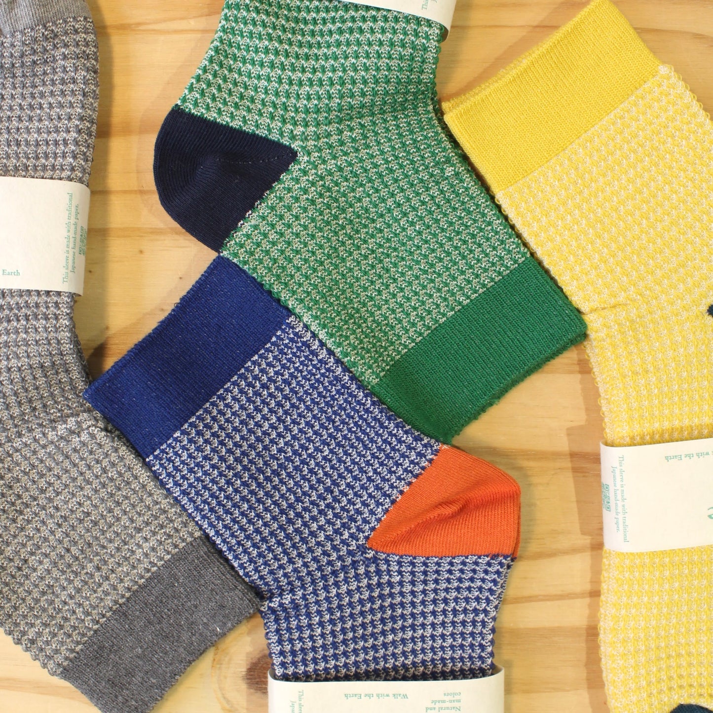 yahae -
ORGANIC COTTON WAFFLE PATTERN ANKLE SOCKS