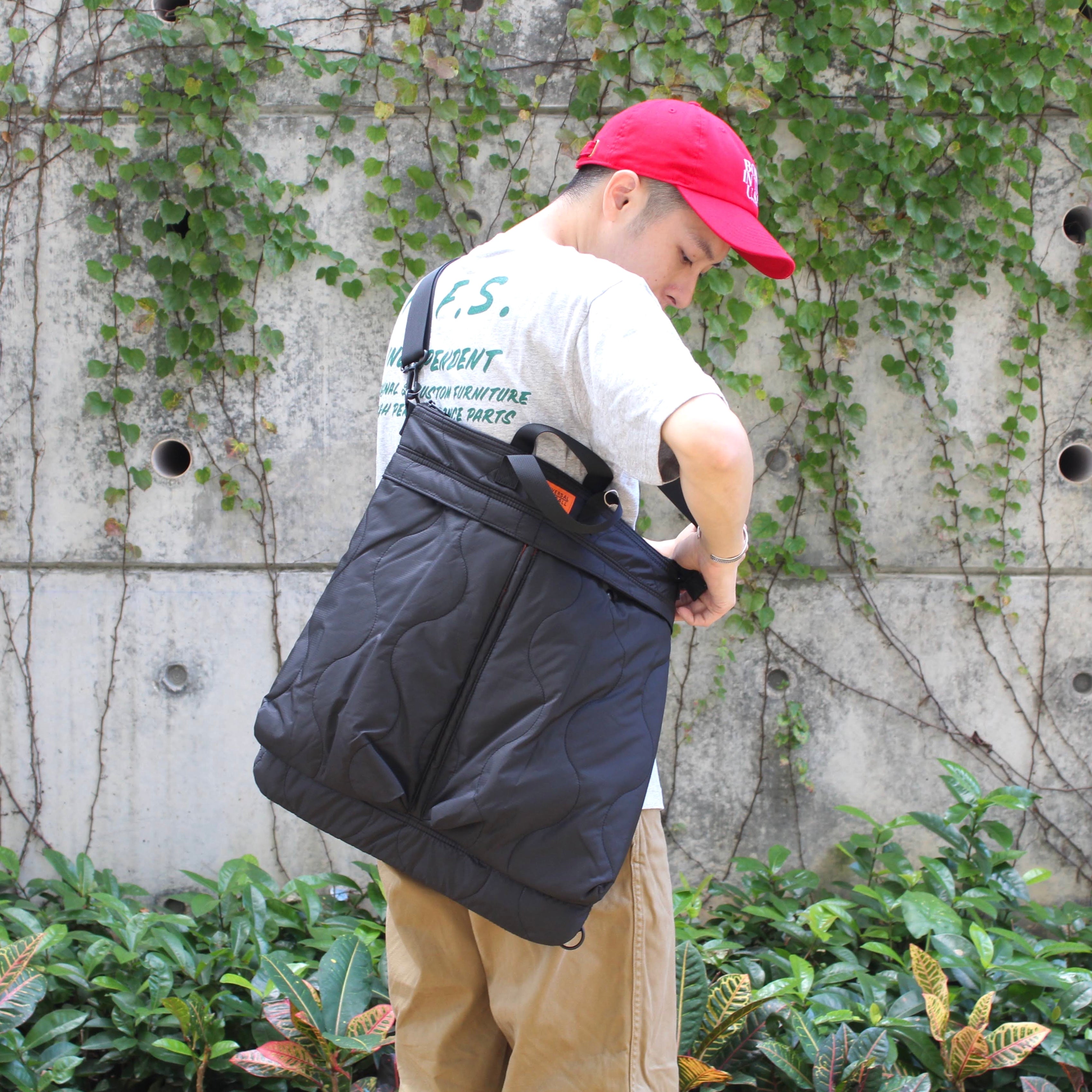 UNIVERSAL OVERALL JAPAN - 3WAY QUILT HELMET BAG – WHERE.