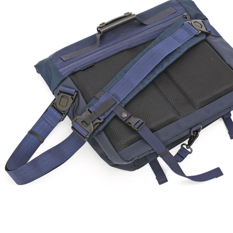 HARVEST LABEL - 
ReLoad MESSENGER BAG