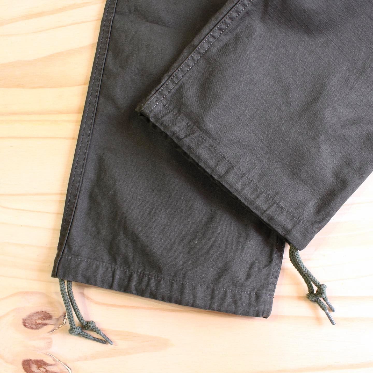 GRAMICCI - BACK SATIN CARGO PANTS