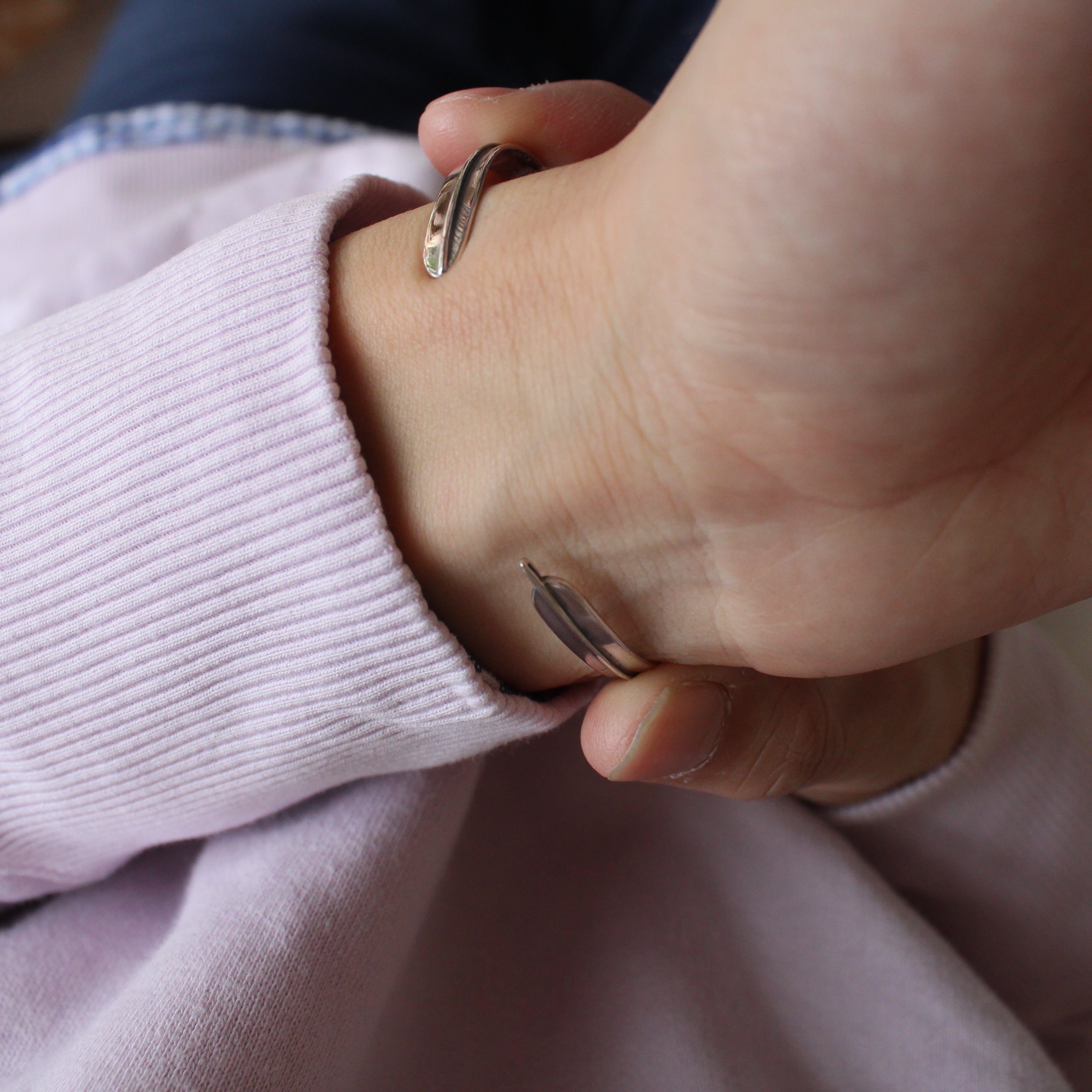 ◆アティース◆Atease FEATHER BRACELET◆ Atease - FEATHER BRACELET – WHERE.